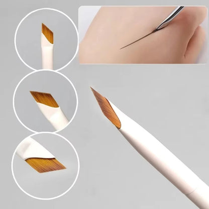 Ultra-Fine Precision Blade Eyeliner Brush